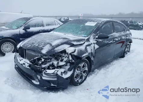 2020 Kia Forte Fe/Lxs z USA, uszkodzony, nr VIN 3KPF24AD3LE147163